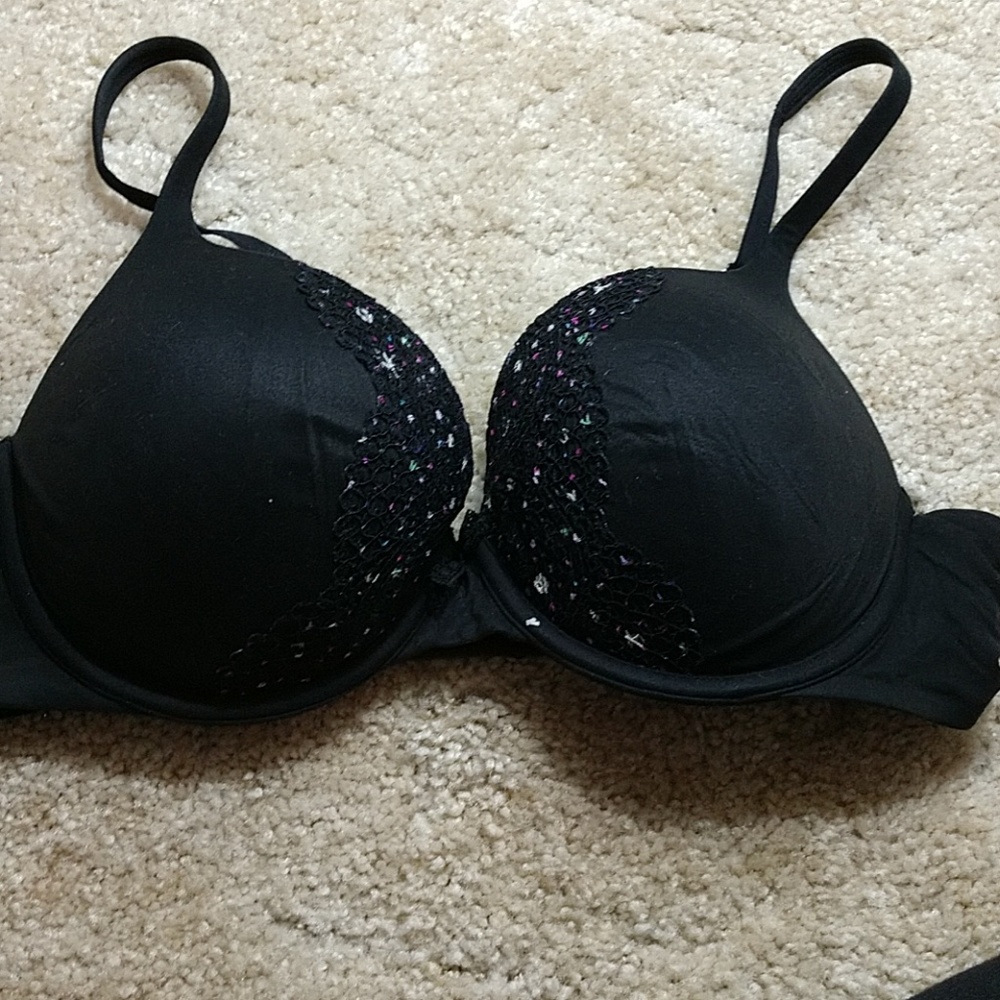 NWOT VS Bra